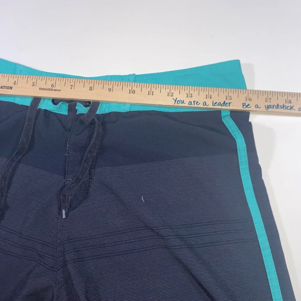Burnside Mens Board Shorts‎ Size 30 Navy Teal Colorblock Swim Trunks 2864